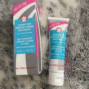 First aid beauty moisturizer